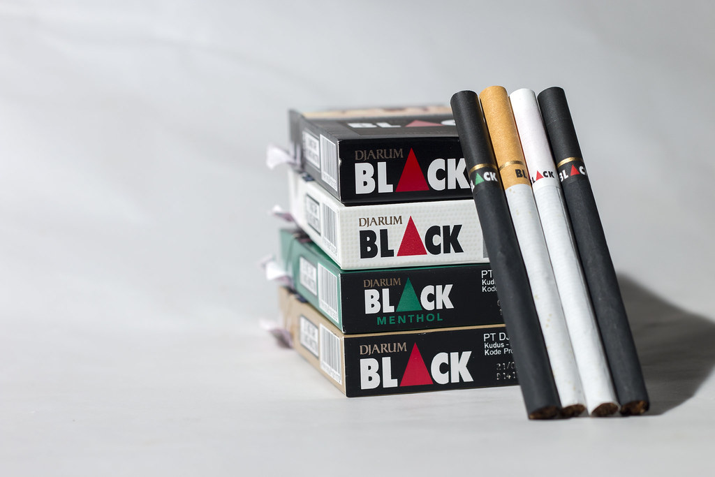 Rokok Murah Warna Hitam